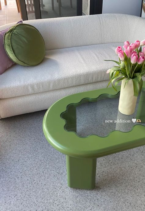 Funky Coffee Table, Funky Coffee Tables, Pastel Interior Design, Danish Pastel Room, Pastel Home Decor, Deco Studio, Cute Diy Room Decor, Dream Furniture, Pastel Room