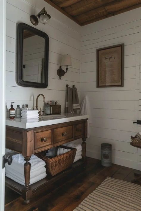 28 Inspiring Farmhouse Bathrooms Mixing Modern And Farmhouse, Modern Farmhouse Bathroom Ideas, Small Farmhouse Bathroom, Wooden Beams Ceiling, Farmhouse Bathroom Ideas, Rustic Farmhouse Bathroom, Rustic Wooden Shelves, Farmhouse Bathroom Vanity, Modern Flooring