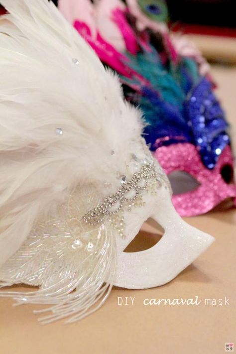 How To Decorate A Masquerade Mask, Mardi Gras Mask Decorating Ideas, How To Make Masquerade Masks Diy, Carnaval Mask, Diy Carnaval, Masquerade Ideas, Masquerade Mask Diy, Diy Carnival, Mardi Gras Costumes