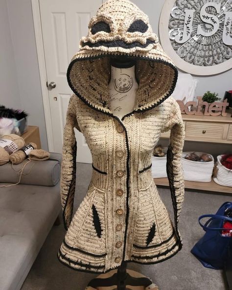 Crochet Design Pattern, Crochet Clothing And Accessories, Crochet Coat, Crochet Fashion Patterns, Oogie Boogie, Halloween Crochet, Coat Patterns, Crochet Top Pattern, Packing Tips For Vacation