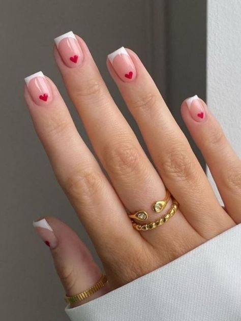 Short Valentines French Tip Nails, Short Round Pink Acrylic Nails, Short Gel Nails With Heart, Short Nails Ideas Heart, French Manicure Heart Designs, Short Valentines Day Nails French Tip, Short Square Nails Valentines, Short Nail Designs With Hearts, Heart Gel Nail Designs