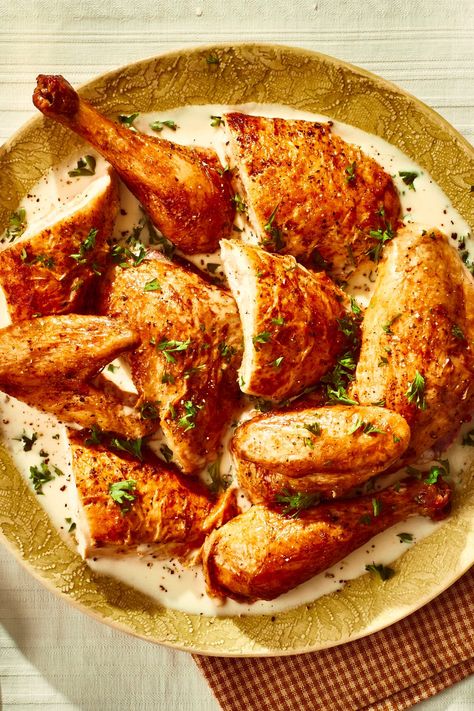 Achieve an immaculate golden bird in under an hour using chef Jacques Pépin’s foolproof roast chicken technique. At heart this is a back-pocket recipe for foolproof roast chicken, seasoned simply and baked to a golden idyll. Chicken With Sauce, Khana Khazana, Jacque Pepin, Roasted Chicken Thighs, Chicken Meals, Grilling Chicken Breast, Low Sodium Chicken Broth, Party Recipes, Delicious Dishes