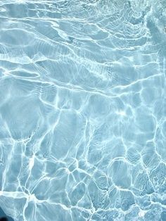 A refreshing blue pool color Refreshed Aesthetic, Refreshing Aesthetic, Water Aesthetic, Hur Man Målar, Pool Blue, Blue Pool, Water Ripples, Water Reflections, Pool Water