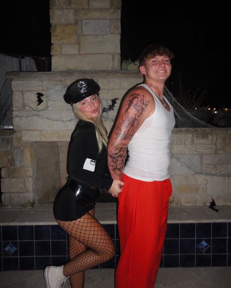 Cop and inmate couple costume Boxer And Referee Couple Costume, Prison Couple Costume, Hot Cop And Prisoner Costume, Couples Costumes Cop And Prisoner, Holween Ideas Costumes For Couples, Army Halloween Costumes Couples, Cop And Jailer Costume Couple, Asian And White Couple Costume, Officer Hops Costume