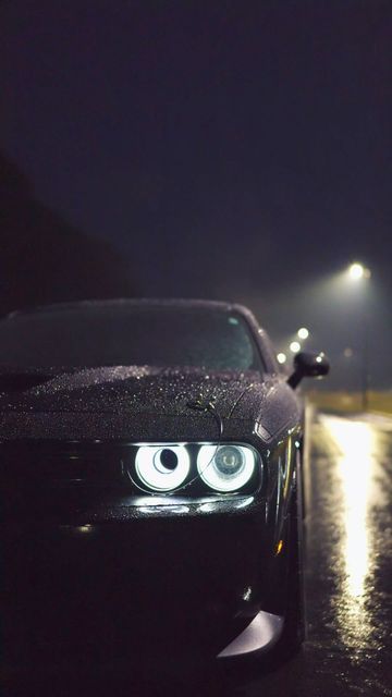 2TMAB car photos & video on Instagram: "Rainy night 🌧️🎥🏎️ #NightDrive #RainyVibes #ChallengerScatPack #CarLovers #StormyNights #StormyNights" Dodge Challenger Scat Pack, Rain Photo, Sports Car Wallpaper, Super Fast Cars, Fast Sports Cars, Rainy Night, Sports Car Racing, Auto Accessories, Rain Photography