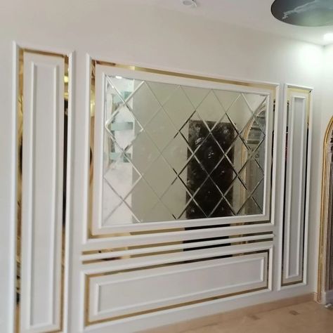 Bevelled Mirror Wall, Headboard Padding, Classic Interior Design Living Room, Mirror Decor Living Room, House Wall Design, Wall Panel Design, Ceiling Design Bedroom, Mirror Design Wall, Classic Interior Design