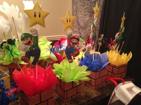 Mario Table centerpieces Super Mario Brothers Party, Mario Party Ideas, Super Mario Brothers Birthday, Mario Brothers Birthday Party, Princess Peach Party, Mario Kart Party, Mario Bros Birthday Party Ideas, Galaxy Birthday, Mario Theme