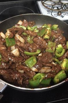 Peper Steak, Beef And Peppers, Chinese Pepper Steak, Pepper Steak Recipe, Easy Chinese Recipes, Pepper Steak, Beef Recipes Easy, Chinese Dishes, Chinese Cooking