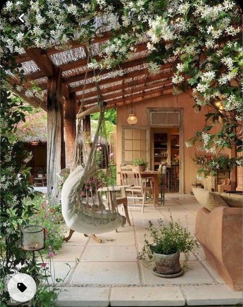 Terrasse Med Tak, Pergola Modern, Small Pergola, Pergola Curtains, Building A Pergola, Pergola Attached To House, Pergola Design, Wooden Pergola, Beautiful Patios