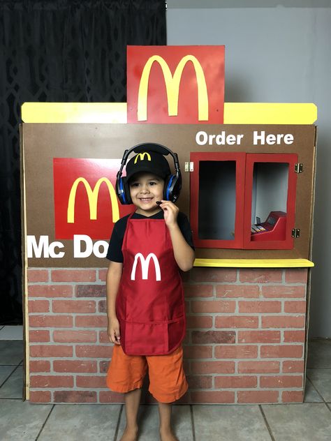 McDonald’s diy drive thru LEOS PLAY TIME on YouTube Diy Fire Station Cardboard, Mcdonald Dramatic Play, Diy Mcdonald’s Drive Thru, Mcdonald’s Drive Thru, Mcdonalds Pretend Play, Drive Thru Dramatic Play, Mcdonald’s Trunk Or Treat Ideas, Mcdonald’s Dramatic Play, Cardboard Pretend Play