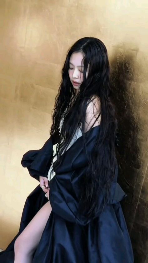 Beğenerek alabilirsiniz #keşfet #jennie #fancam Jennie Dans Fancam, Jennie 2024, Editsiz Fancam, Fancam Jennie, Jennie Pp, Rose Fancam, Jennie Fancam, Blackpink Edit, Pop Photos