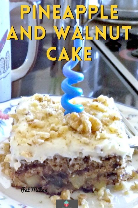 Pineapple Walnut Cake, Cake With Crushed Pineapple, Easy Cream Cheese Frosting, Cherry And Almond Cake, Coconut Poke Cakes, Honey Bun Cake, Cream Cheese Frosting Easy, Shortcake Cake, Oatmeal Cake