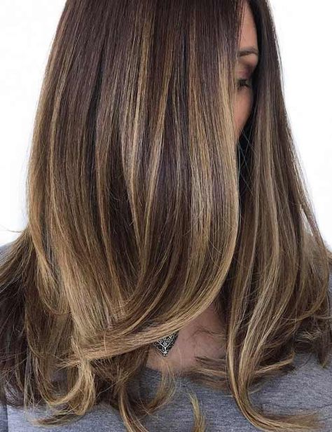 Balayage Vs Highlights, Hair Highlight, Brunette Hair With Highlights, Brown Hair With Blonde Highlights, Brown Hair Balayage, Brown Balayage, Long Brown Hair, Balayage Brunette, Lucy Hale