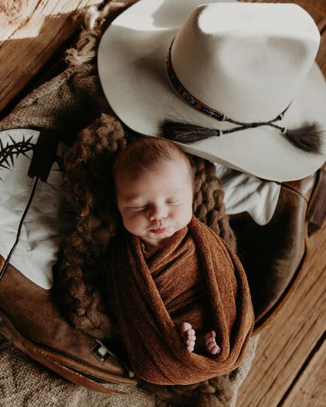 Newborn In Cowboy Hat, Newborn Cowboy Photography, Cowboy Newborn Pictures, Western Newborn Photography, Western Newborn Pictures, Newborn Pictures Boy, Newborn Cowboy, Baby Boy Newborn Pictures, Newborn Photos Boy