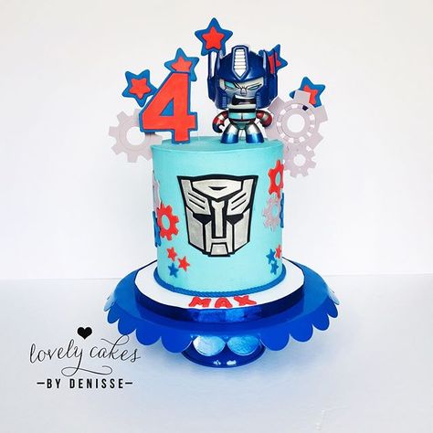 #optimusprimecake Transformers Cake Optimus Prime, Transformers Cake Topper, Bumble Bee Transformer Cake, Optimus Prime Cake, Transformers Decorations, Transformers Birthday Cake, Transformers Party, Transformers Cake, Power Ranger Birthday Party