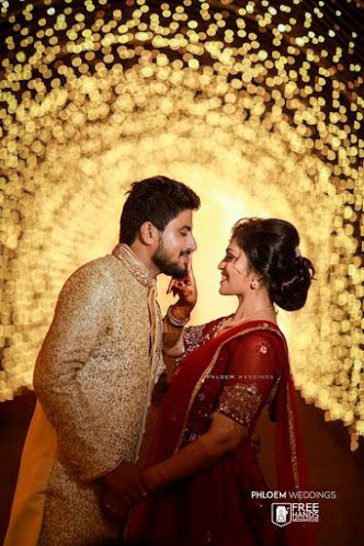 Bride Couple Poses, Wedding Couple Suit, Indian Treditional Photoshoot Couple, Lehenga Couple Poses, Couple Poss Wedding, Wedding Couple Poses Indian Bride Groom, Couple Pose In Traditional, Wedding Poses For Bride And Groom Indian Couple, Couple Posses Ideas