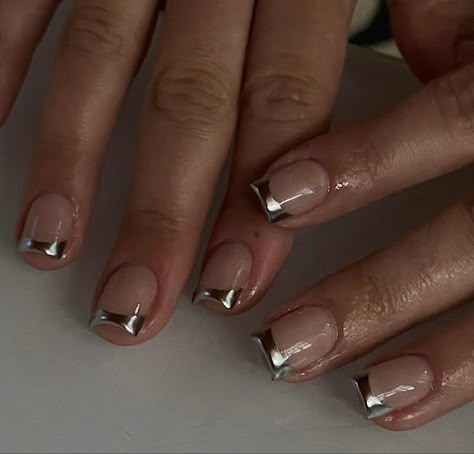 Simple Silver Nails Short, Silver Chrome Acrylic Nails, Short Tip Nails, Wine Red French Tip, French Tip Acrylic Nails Stiletto, Red French Tip Acrylic Nails, Nails Silver Chrome, Silver Tip Nails, Nails Wine Red