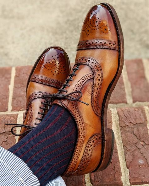 For your viewing pleasure.  @allenedmonds Strands with a custom patina paired with @vicceldresssocks shadow stripe.  I had posted strands… Office Shoes Men, Mens Party Wear, Mens Brown Dress Shoes, Gents Shoes, Mens Socks Fashion, Der Gentleman, Cap Toe Shoes, 1910s Fashion, Gentleman Shoes