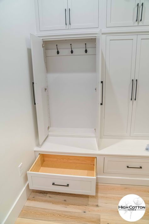 Hanging Drawers, Mudroom Remodel, Mudroom Storage, Armoire Entree, Built In Lockers, Mudroom Closet, Mudroom Cabinets, Mudroom Makeover, Entry Closet