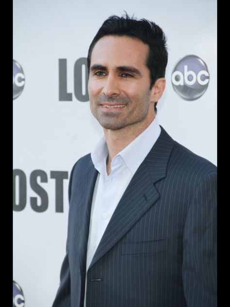 Richard Albert - Why does he wear Guyliner? Richard Alpert, Nestor Carbonell, Love Lost, Bates Motel, Best Characters, Good Character, In Another Life, Best Shows Ever, Namaste