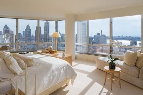 Nyc Penthouse Bedroom, Luxury Apartment Bedroom, New York Bedroom, Nyc Penthouse, Apartment View, New York Apartment, Luxury Homes Interior, Nyc Apartment, Living Room Diy