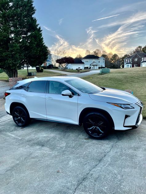 White Lexus RX350 Lexus Sport Suv, Rx 350 Lexus, Lexus Suv Aesthetic, White Suv Luxury, Lexus 2023, Lexus Suv 2023, Lexus Rx 350 Sport Modified, Lexus 350 Suv, Rx350 Lexus