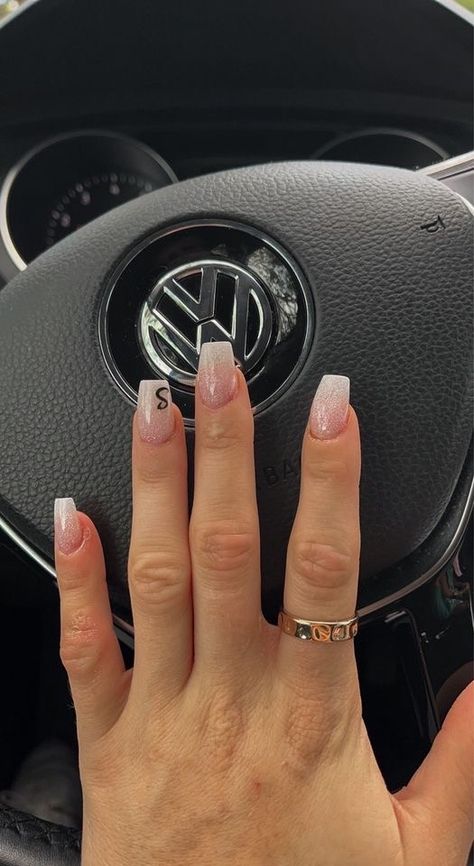 Letter S On Nails Initials, Engagement Nails With Initials, Nails With S Initials Acrylic, Acrylic Nails With An S Initial, Nails S Initial, Cute Nails With Boyfriends Initial Short, Boyfriend Inspired Nails, Nails With Small Initial, Nails With Letter S Initial