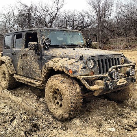 Mud lovin' Jeep Jeep Mudding, Muddy Trucks, Best Off Road Vehicles, Off Road Vehicles, Impala Chevrolet, Polaris Off Road, White Jeep, Jeep Brand, Cool Jeeps