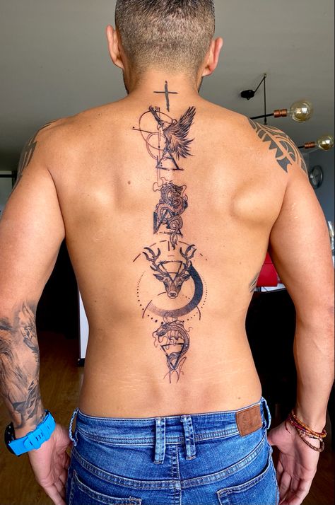 Tatto espalda hombre 4 elementos, aire, fuego, aire, agua, colunma hombre Tattoo Espalda Hombre, Tattoo Espalda, Basketball Tattoos, Chakra Tattoo, Manga Tattoo, Tattoo Cover-up, Cover Up Tattoo, Aesthetic Tattoo, Symbolic Tattoos