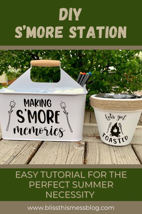 Smore Box Diy, Backyard Gift Ideas, S'mores Crafts, Smores Box Diy, S’more Box Diy, S'more Gift Basket Ideas, Smores Caddy Diy, Smores Caddy, S’more Kits Diy