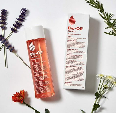 Bio-Oil contains numerous ingredients that make skin softer, smoother and more supple... Bio Oil Skin Care Routine, Bio Oil Scars, Bio Oil Skin, Skincare Oil, Skin Care Specialist, Calendula Oil, Skincare Inspiration, Chamomile Oil, Body Hygiene