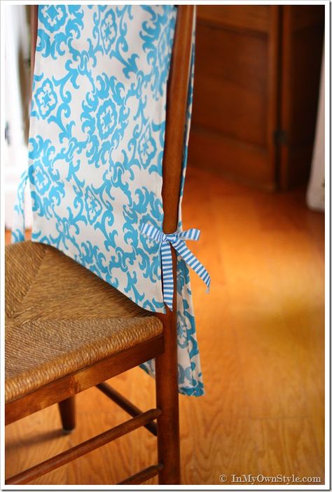 simply add ribbon ties to each side of the runner so that I could tie them onto the chairs Diy Chair Covers, Wooden Office Chair, Dining Room Chair Slipcovers, Kitchen Chair Covers, Chair Back Covers, Dining Room Chair Covers, Dorm Diy, Diy Dining, Dining Chair Covers