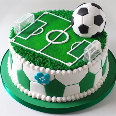 Top Birthday Cake Ideas for Kids Boys Make His Day Unforgettable (9) Easy Soccer Birthday Cake, Soccer Cake Birthday, Soccer Theme Cake Ideas, Soccer Birthday Cake Ideas, Easy Boy Birthday Cake, Simple Football Cake, Round Football Cake, Birthday Cake 9 Boy, Soccer Themed Birthday Cake