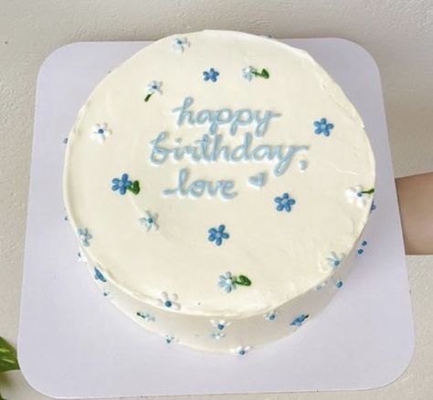 Light Blue Birthday Cake For Women, Happy Birthday Cake Simple, Light Blue Birthday Cake, Birthday Cake Ideas Simple, 16th Bday Cake, Birthday Cake For Women Simple, Simple Birthday Cake Designs, Sweet Sixteen Cakes, 12th Birthday Cake