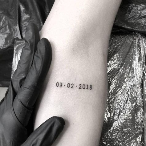 Wedding Date Tattoo For Men, Birthday Date Tattoos, Wedding Date Tattoos, Date Tattoo, Number Tattoo Fonts, Date Tattoos, Ankle Tattoos For Women, Number Tattoos, Mommy Tattoos