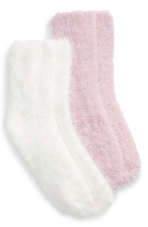 Fuzzy Socks Outfit, Socks Outfit, Socks Aesthetic, Outfit School, Sock Outfits, Fluffy Socks, Pink Socks, Fuzzy Socks, Cozy Socks