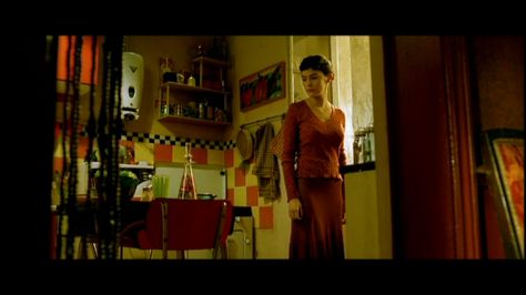 On The Set' Design: “Amelie” | Verbena {Simple Living Amelie Apartment, Audrey Tautou, Clever Storage, Parisian Chic, Retro Kitchen, Simple Living, Amelie, French Fashion, Set Design