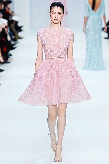 Color Analysis Winter, Pastel Gown, 2012 Couture, Icy Pink, Elie Saab Spring, Elie Saab Couture, Spring Couture, Runway Show, Pink Outfit