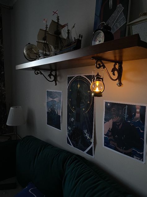 Pirate Cabin Aesthetic, Pirates Room Decor, Pirate Inspired Home Decor, Pirate Themed Room For Adults, Pirate Core Aesthetic Bedroom, Pirate Core Decor, Pirates Of The Caribbean Room Decor, Pirate Aesthetic Room Decor, Pirate Aesthetic Home Decor