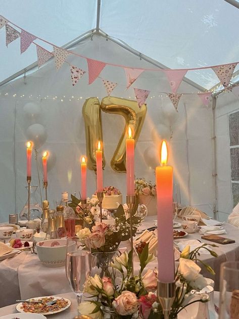 Flower Decorations Birthday Party, Birthday Garden Decorations, Birthday Decorations Table Decor, Tea Party Bunting, Pink Flower Birthday Party Decorations, Dinner Tea Party, Garden Party Bunting, Birthday Aesthetic Decoration Ideas, Birthday Party Ideas Pink And Gold