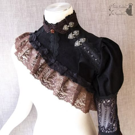 Black Lace Aesthetic, Black Gothic Victorian Dress With Lace Trim, Gothic Lace Corset With Ruffles, Black Lace Gothic Corset, Gaun Abad Pertengahan, Romantic Goth Choker, Gothic Lolita, Fantasy Clothing, Fantasy Fashion