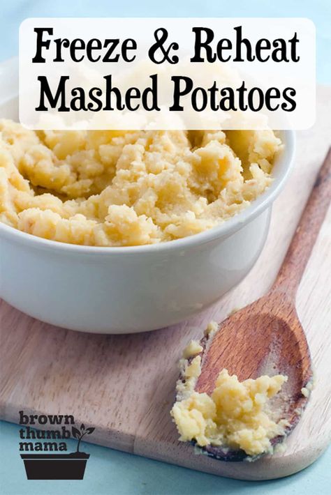 You can freeze and reheat mashed potatoes! Save time and prevent waste by freezing extra mashed potatoes using these easy tips. Freezing Mashed Potatoes, Frozen Mashed Potatoes, Reheat Mashed Potatoes, Freezable Meals, Mashed Potatoes Recipe, Frozen Potatoes, Raw Potato, Making Mashed Potatoes, Leftover Mashed Potatoes