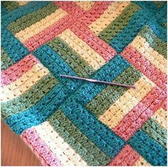 Sonoma Baby Blanket Free Crochet Pattern Motifs Afghans, شال كروشيه, Crocheted Blanket, Confection Au Crochet, Crochet Blanket Afghan, Crochet Granny Square Blanket, Fantastic Baby, Blanket Diy, Crochet Quilt