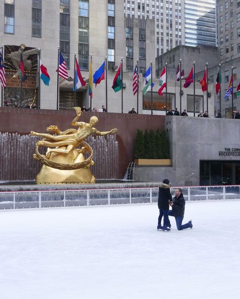 Scenic Places, Ice Rink, Rockefeller Center, I ❤ Ny, Sydney Opera House, Engagement Photos, Travel, On Instagram, Instagram