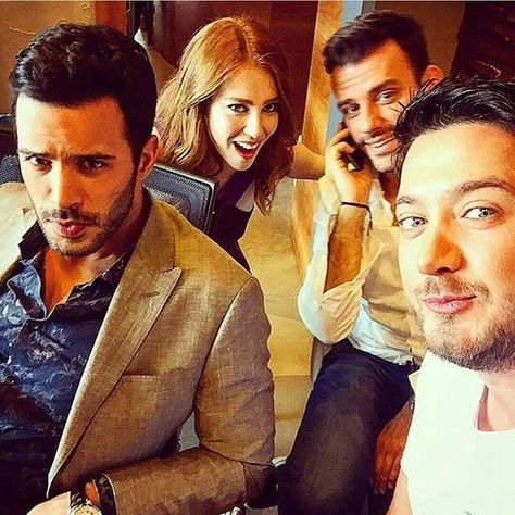 Kiralik Ask cast Defne Ve Omer, Omer Defne, Kiralik Ask, Drama Fever, Elcin Sangu, Baris Arduc, Most Handsome Actors, Couples Vibe, Movies And Series