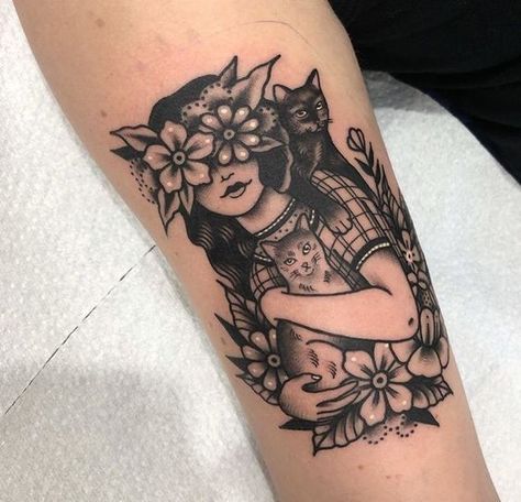 American Traditional Mother Daughter Tattoo, Two Cats Tattoo, New Traditional Tattoo, Traditional Tattoo Woman, Cat Portrait Tattoos, Sailor Jerry Tattoos, Black Cat Tattoos, Cat Tattoo Designs, Pin Up Tattoos