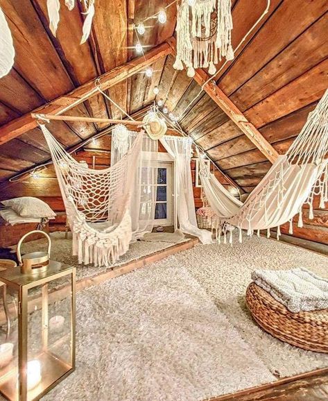 Attic Hangout, Hangout Room, Western Bedroom Decor, Western Rooms, Dream Bedroom Inspiration, Dream Life House, Boho Room Decor, Dream House Rooms, Cozy Room Decor