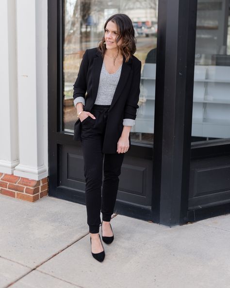 10 easy ways to style a black blazer Work Outfits Black Blazer, Black Longline Blazer Outfit, Work Outfits Women Black Blazer, Black Blazer Travel Outfit, Black Blazer Business Outfit, Black Blazer Striped Shirt Outfit, Black Blazer Outfit For Work, Ways To Wear A Black Blazer, Women’s Black Blazer