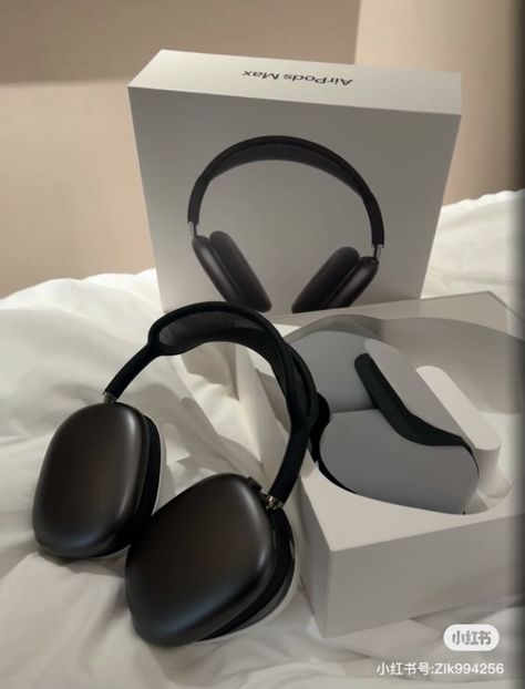 Apple Max Headphones Black, Air Pod Max Black, Apple Airpods Max Aesthetic Black, Black Air Pods Max Aesthetic, Airpod Max Aesthetic Black, Apple Airpod Max Aesthetic, Airpods Max Black Aesthetic, Black Apple Headphones, Apple Airpods Max Black