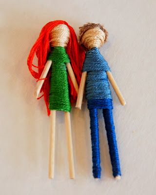 DIY Toothpick Dolls. I used to make these ALL THE TIME! I love them! Toothpick Crafts, Toothpick Dolls, Tassel Dolls, Embroidery Floss Crafts, Children's Activities, Yarn Dolls, Worry Dolls, Bendy Doll, Doll Diy Crafts